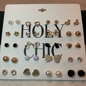 20 Pairs of Fashion Post Earrings Gold/Black NEW
